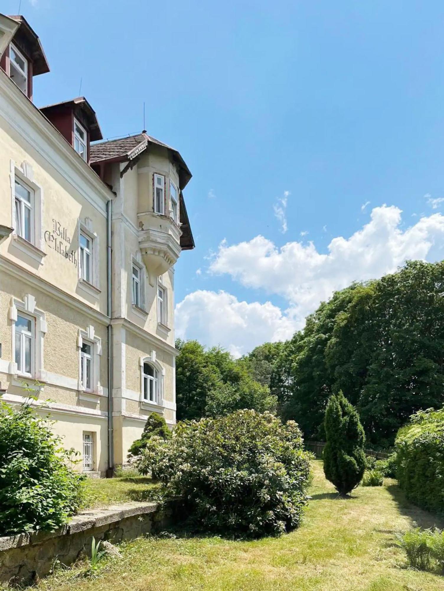Golf Apartment Villa Elisabeth Маріанські Лазні Екстер'єр фото